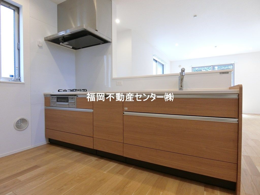 募集中！（薬院駅から徒歩10分、ペット飼育OKの戸建て♪）